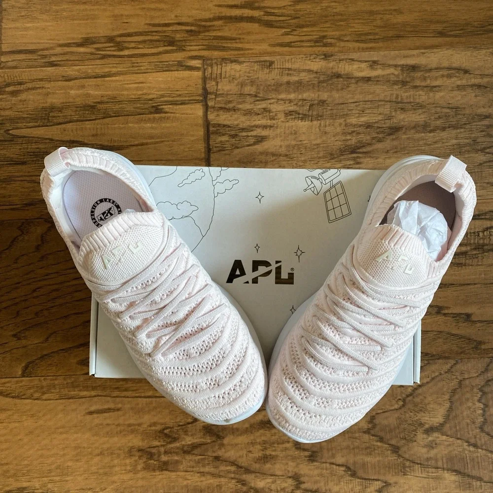 APL Youth TechLoom Size 4 Wave Bleached Pink/Ivory/‎ Melange Sneakers
